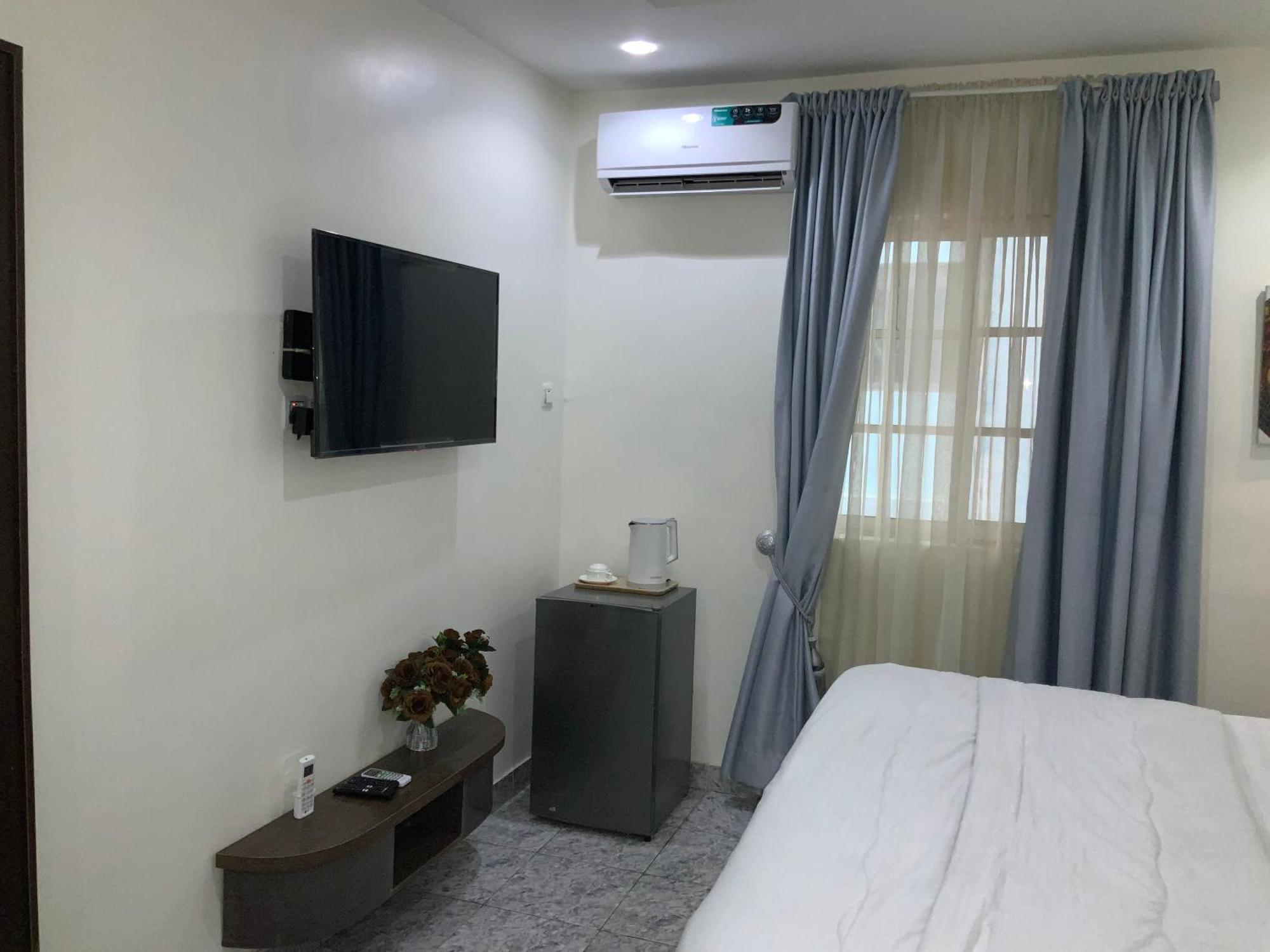 March Forte 3 Bedroom Apartment Икея Экстерьер фото